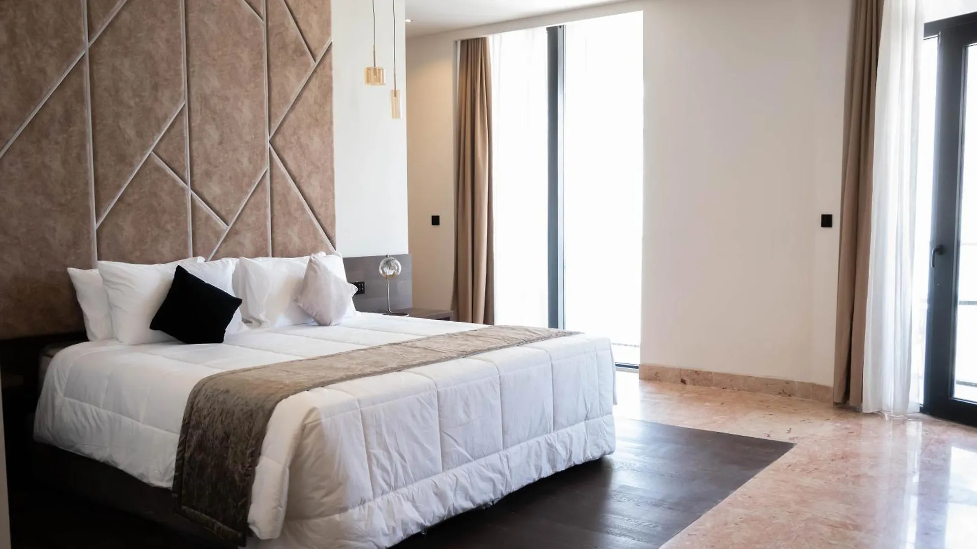 Best View Fortina Luxury Suites Слима Апарт-отель